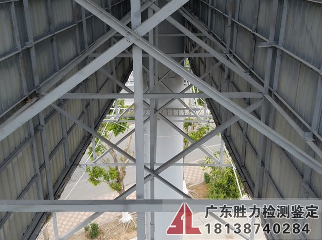 开平市某广告牌钢结构安全性鉴定